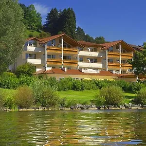 https://hotel-fischer-am-see-fussen.com-bavaria.com